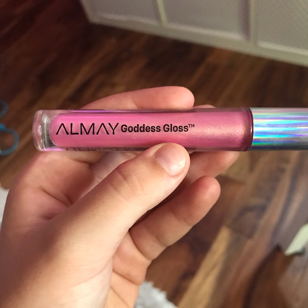 Lip gloss